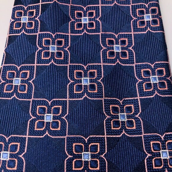 XL Big & Tall 100% Silk Floral Neck Tie in Navy with Pink Accents (Like New) - Picture 3 of 7